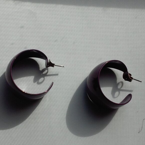 Purple Pierced Earrings 1 Inch Perfect - Picture 4 of 4